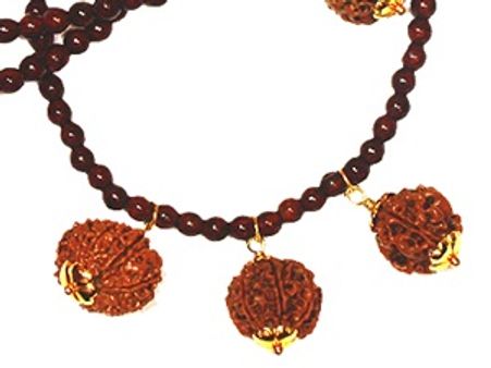 ഇന്ദ്രാക്ഷി മാലയ്ക്ക് വില രണ്ടു കോടി