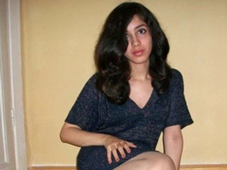 നഗ്ന വിപ്ലവം: മുസ്ലീം യുവതിയ്‌ക്കെതിരെ കേസ്