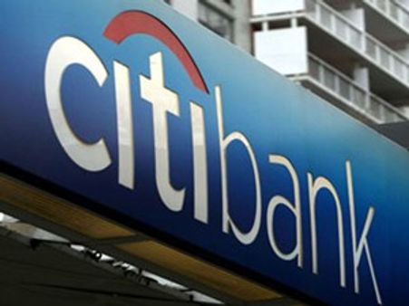 അമേരിക്കന്‍ ബാങ്കുകളെ തരംതാഴ്ത്തി