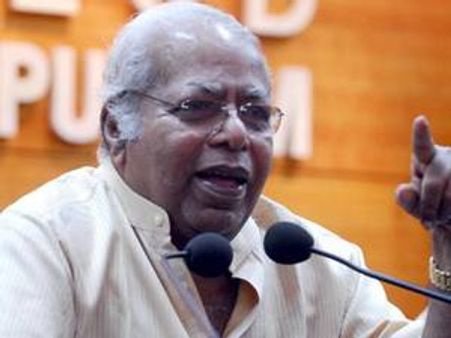 മുല്ലപ്പെരിയാര്‍: താരങ്ങള്‍ക്ക് ഭയമെന്ന് തിലകന്‍