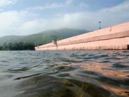 അണക്കെട്ട് തകര്‍ന്നാല്‍ സൈറണോ കൂട്ടമണിയോ?