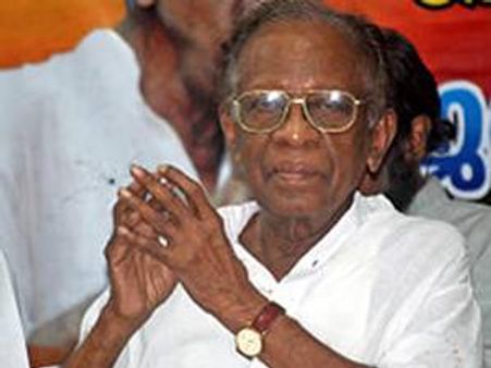 സാനുമാഷ് പിണക്കം മറന്നു; അഴീക്കോടിന് സന്തോഷം