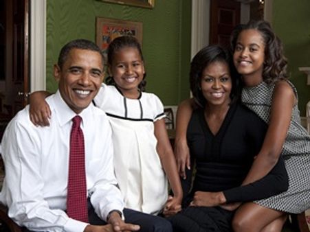 ഒബാമയുടെ മക്കള്‍ക്ക് ഫേസ്‍ബുക്ക് വിലക്ക്