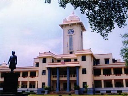 അസി. ഗ്രേഡുകാരെ പിരിച്ചുവിടും, അപ്പീല്‍ പോകില്ല