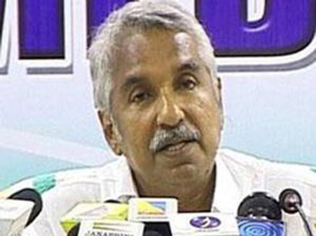 സ്വയപര്യാപ്തത അത്യാവശ്യം: ഉമ്മന്‍ചാണ്ടി
