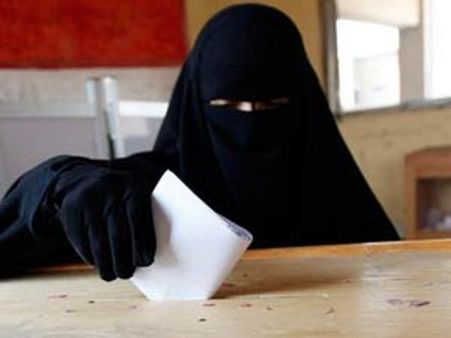 ഇറാന്‍:നജാദിന്റെ സഹോദരിക്ക് തോല്‍വി