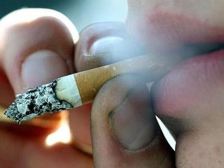 അല്‍ മനാമ ഗ്രൂപ്പ് ഇനി സിഗററ്റ് വില്‍ക്കില്ല