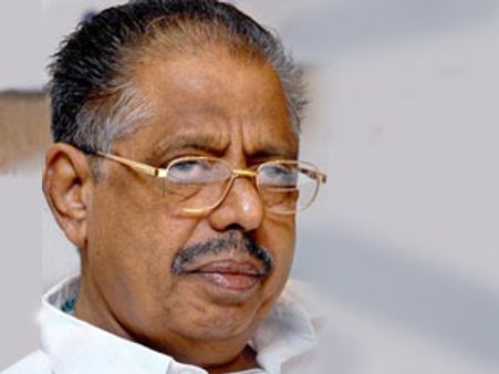 വൈദ്യുതിക്ഷാമം രൂക്ഷം; കേരളം ഇരുട്ടിലേക്ക്