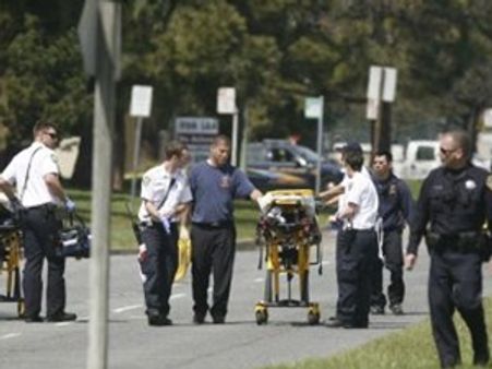 അമേരിക്കന്‍ കോളേജില്‍ വെടിവെപ്പ്, ഏഴുമരണം