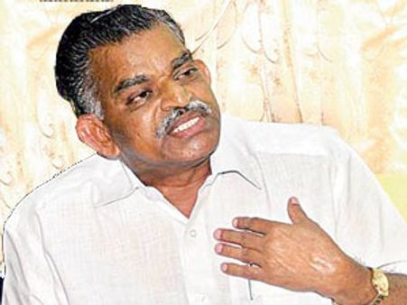 ശെല്‍വരാജ് കൈപ്പത്തി ചിഹ്നത്തില്‍ മത്സരിക്കും