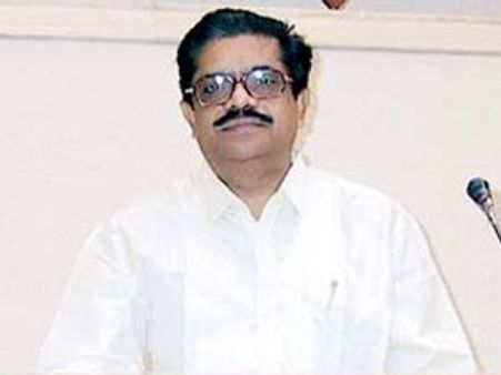 കെപിസിസി പുനസംഘടന ഉടന്‍ വേണം: സുധീരന്‍