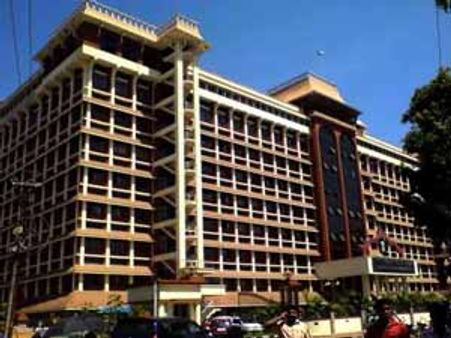 സ്‌റ്റേ നീക്കി; കാരായിമാര്‍ സിബിഐ കസ്റ്റഡിയില്‍