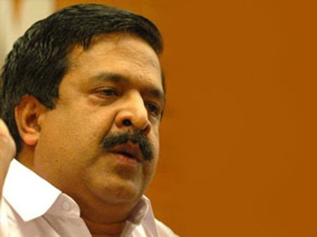 പിണറായിയുടെ ജയില്‍ സന്ദര്‍ശനത്തില്‍ ദുരൂഹത