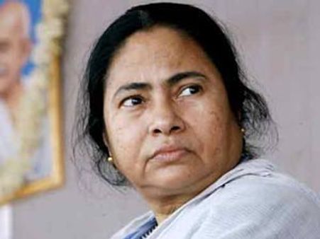 മമത മലക്കം മറിഞ്ഞു;പ്രണബിന്‌ പിന്തുണ