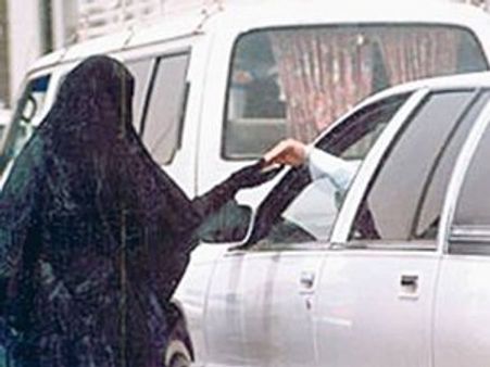 റമദാനില്‍ ദുബയില്‍ 182 യാചകര്‍ അറസ്റ്റില്‍