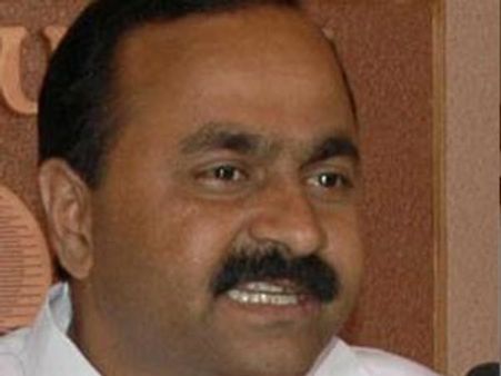 എസ്റ്റേറ്റ് ഉടമകളെ ഒഴിപ്പിക്കണമെന്ന് ബദല്‍സമിതി