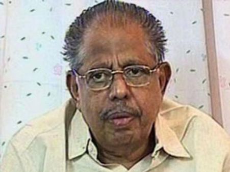 ബസ് ചാര്‍ജ്ജ് വര്‍ദ്ധന അനിവാര്യമെന്ന് ആര്യാടന്‍