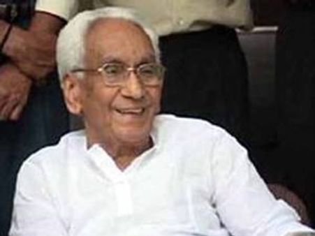 പിതാവിന്റെ ചാരക്കറ കഴുകാനാകുമോ?