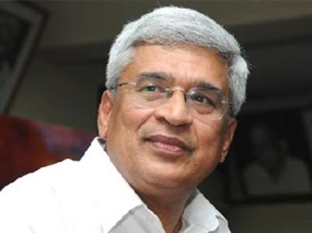 വിഎസിന് ശേഷവും ജനകീയ നേതാക്കളുണ്ടാവും: കാരാട്ട്