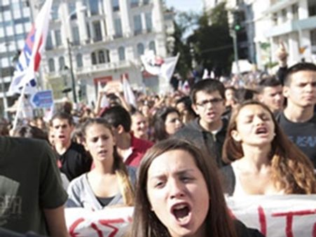 ഗ്രീസില്‍ 48 മണിക്കൂര്‍ പണിമുടക്ക്