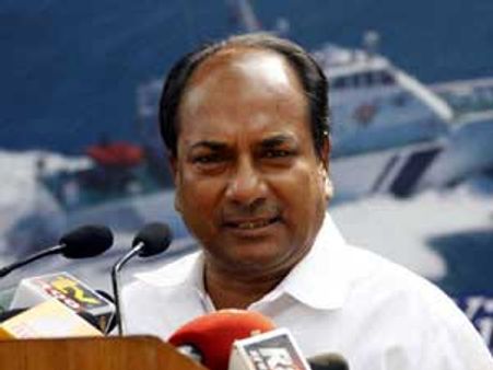 പറക്കുംതളികയെ കണ്ടെത്തിയിട്ടില്ല: എകെ ആന്റണി