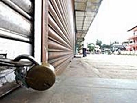 കാസര്‍ക്കോട് വീണ്ടും അപ്രഖ്യാപിത ഹര്‍ത്താല്‍