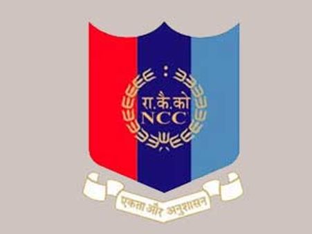 പെരിയാറില്‍ 5 വിദ്യാര്‍ഥികള്‍ മുങ്ങിമരിച്ചു