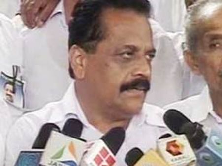 അനൂപിനെ പിന്‍വലിക്കാന്‍ അധികാരമുണ്ട്:ജോണിനെല്ലൂര്‍