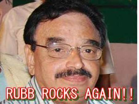 പത്താം ക്ലാസ് തോറ്റാല്‍ ഹെഡ്മാസ്റ്ററാകാം