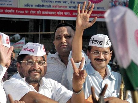 കെജ്രിവാളിന്റെ കളി കോണ്‍ഗ്രസിനു വേണ്ടിയോ?