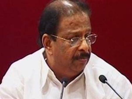 വനിതാദിനത്തില്‍ സുധാകരന് പെണ്ണുങ്ങളെ പേടി