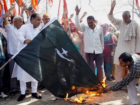 പാകിസ്ഥാനെ ഒരുപാഠം പഠിപ്പിക്കാന്‍ സമയമായി ബിജെപി