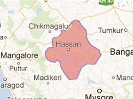 കര്‍ണാടകയില്‍ റോഡപകടം: മലയാളികളടക്കം 6 മരണം