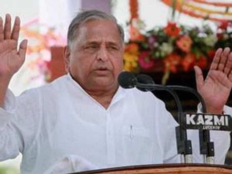 മൂന്നാം മുന്നണി സ്വപ്‌നം കാണുന്നവര്‍