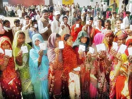 വോട്ടര്‍ഐഡികാര്‍ഡുകള്‍ മുഖം മിനുക്കുന്നു