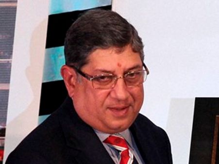 മെയ്യപ്പനെ പിടിച്ചാല്‍ ശ്രീനിവാസന്‍ പുറത്താകും