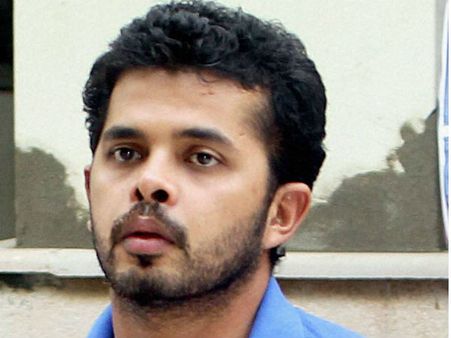 കേരളപ്രീമിയര്‍ ലീഗില്‍ ശ്രീശാന്ത് തുടരും