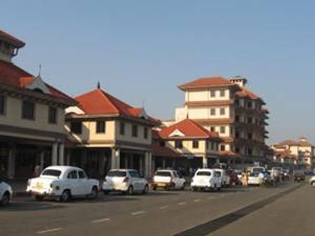 കനത്തമഴ:നെടുമ്പാശേരി വിമാനത്താവളം അടച്ചു