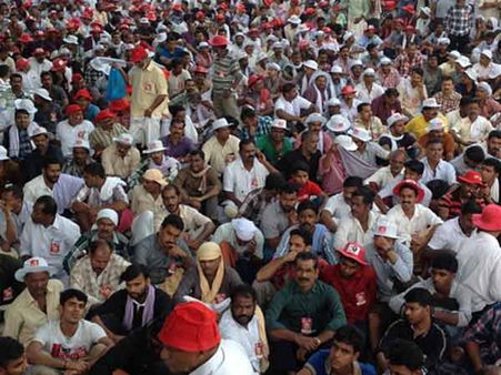 സിപിഎമ്മിന്റെ ഒരുദിവസത്തെ ചെലവ് 10 കോടി?