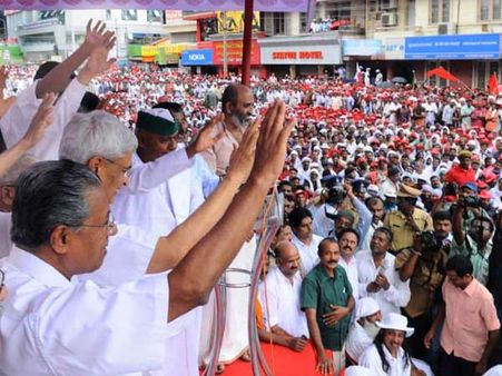 മുഖ്യമന്ത്രി ജയിച്ചു; സിപിഎം തോറ്റു