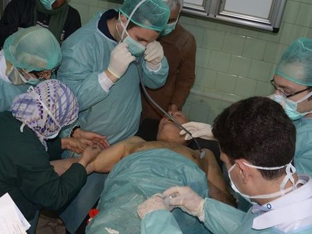 പ്രക്ഷോഭകര്‍ക്കു നേരെ രാസായുധം, 1300പേര്‍ മരിച്ചു