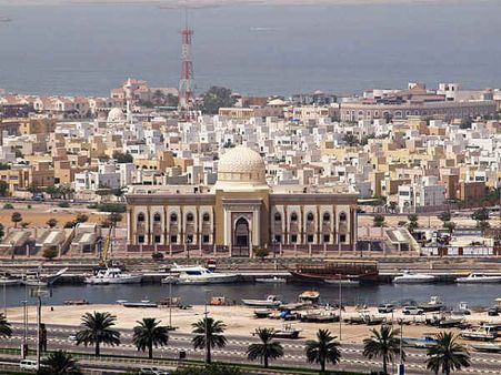 അപരിചിതര്‍ ദേഹത്ത് തുപ്പിയാല്‍ ,പോക്കറ്റടി?