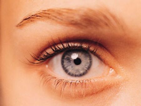 തിമിര ശാസ്ത്രക്രിയ നടത്തി, 4പേര്‍ക്ക് കാഴ്ച പോയി