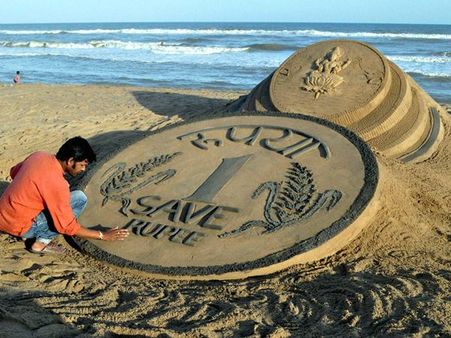 രൂപ 68.75ലേക്ക്, ഓഹരി വിപണി കൂപ്പുകുത്തി