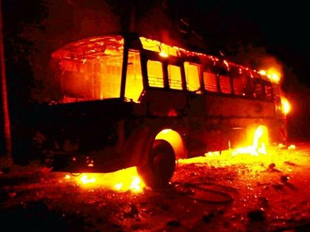 താനൂരില്‍ വാഹനാപകടം, എട്ടുമരണം