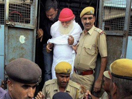 ബാപ്പുവിന് ജയിലില്‍ കുളിക്കാന്‍ ഗംഗാജലം