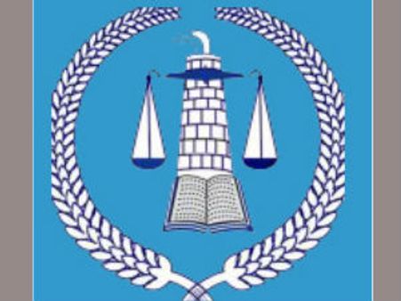 വാഹന നിയമത്തിന്റെ മറവില്‍ വഴിയോര കച്ചവടത്തിനെതിരെ