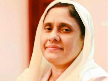 ഗിന്നസ് റെക്കോര്‍ഡിലേക്ക് ഒരു ഗൈനക്കോളജിസ്റ്റ്