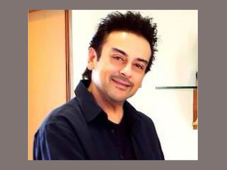 അദ്നാന്‍ സാമി ഇന്ത്യ വിട്ട് പോകണമെന്ന് എംഎന്‍എസ്