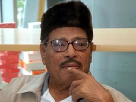 പ്രശസ്ത പിന്നണിഗായകന്‍ മന്നാഡേ അന്തരിച്ചു